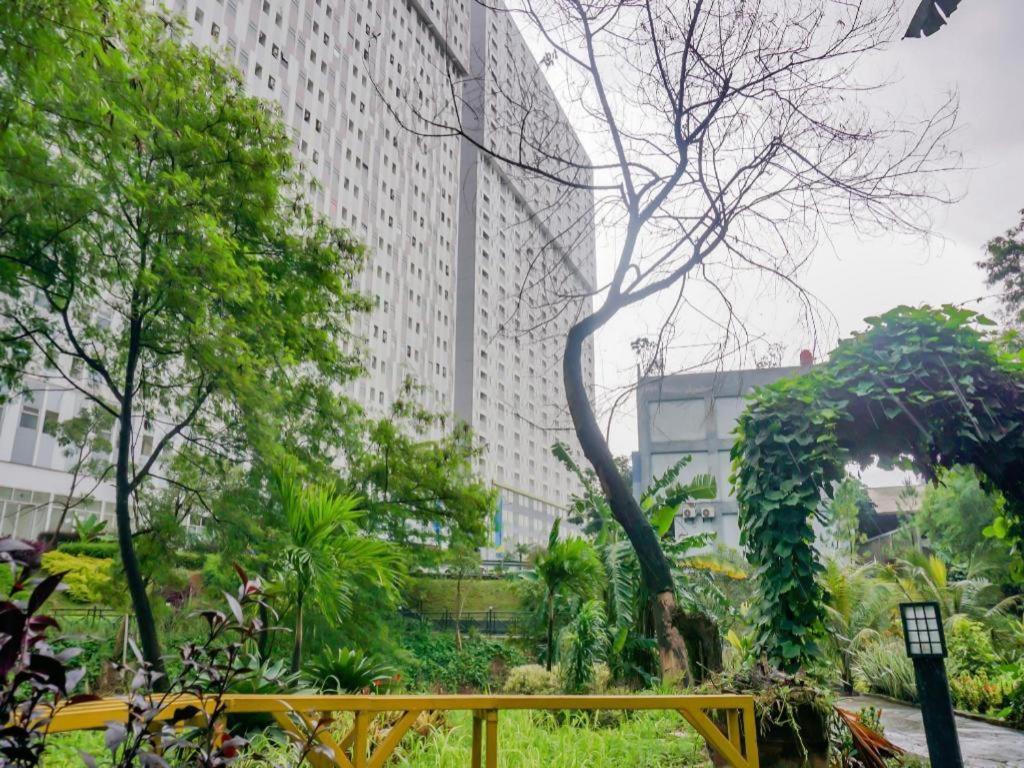 Hotel Oyo 90241 Gunung Putri Square